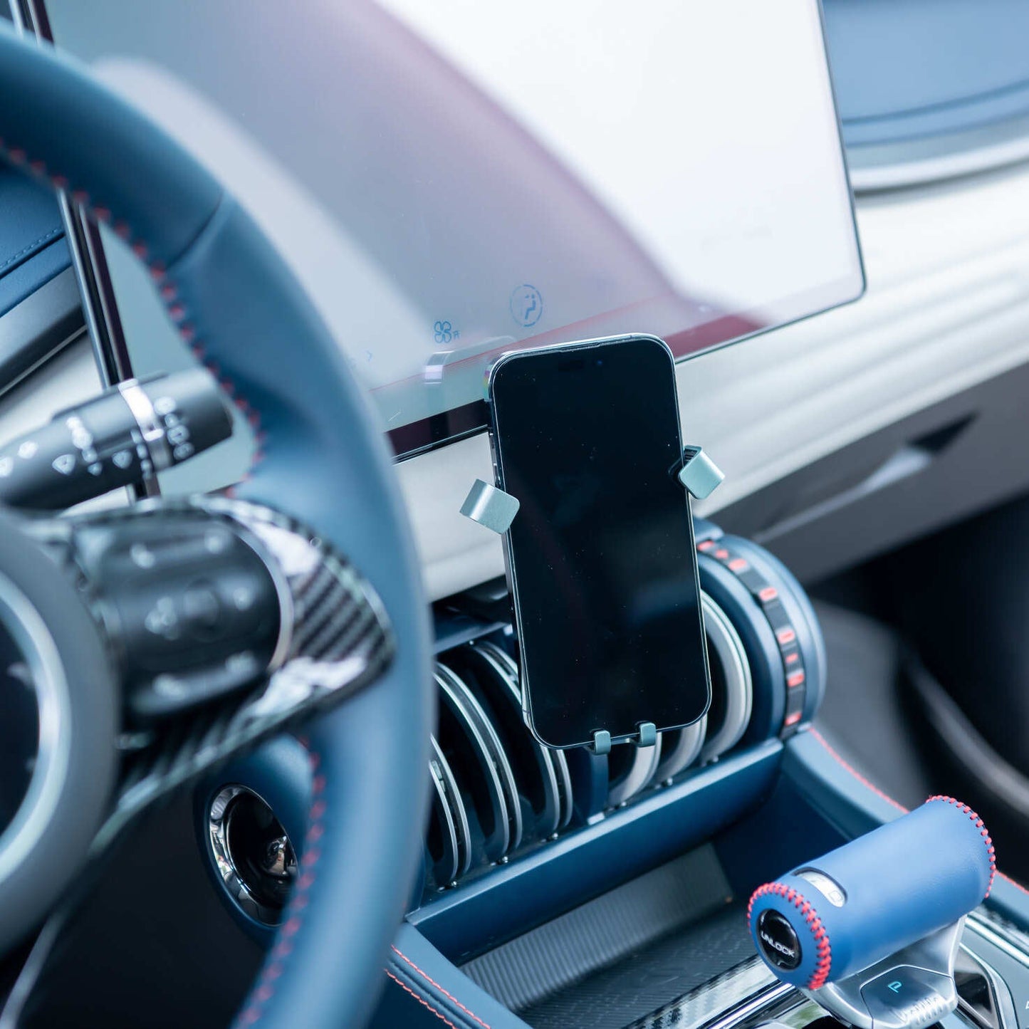 Handyhalterung für BYD Atto 3