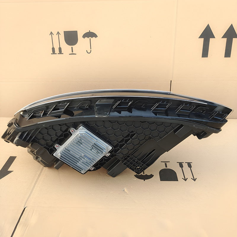 BYD Han Front Lights