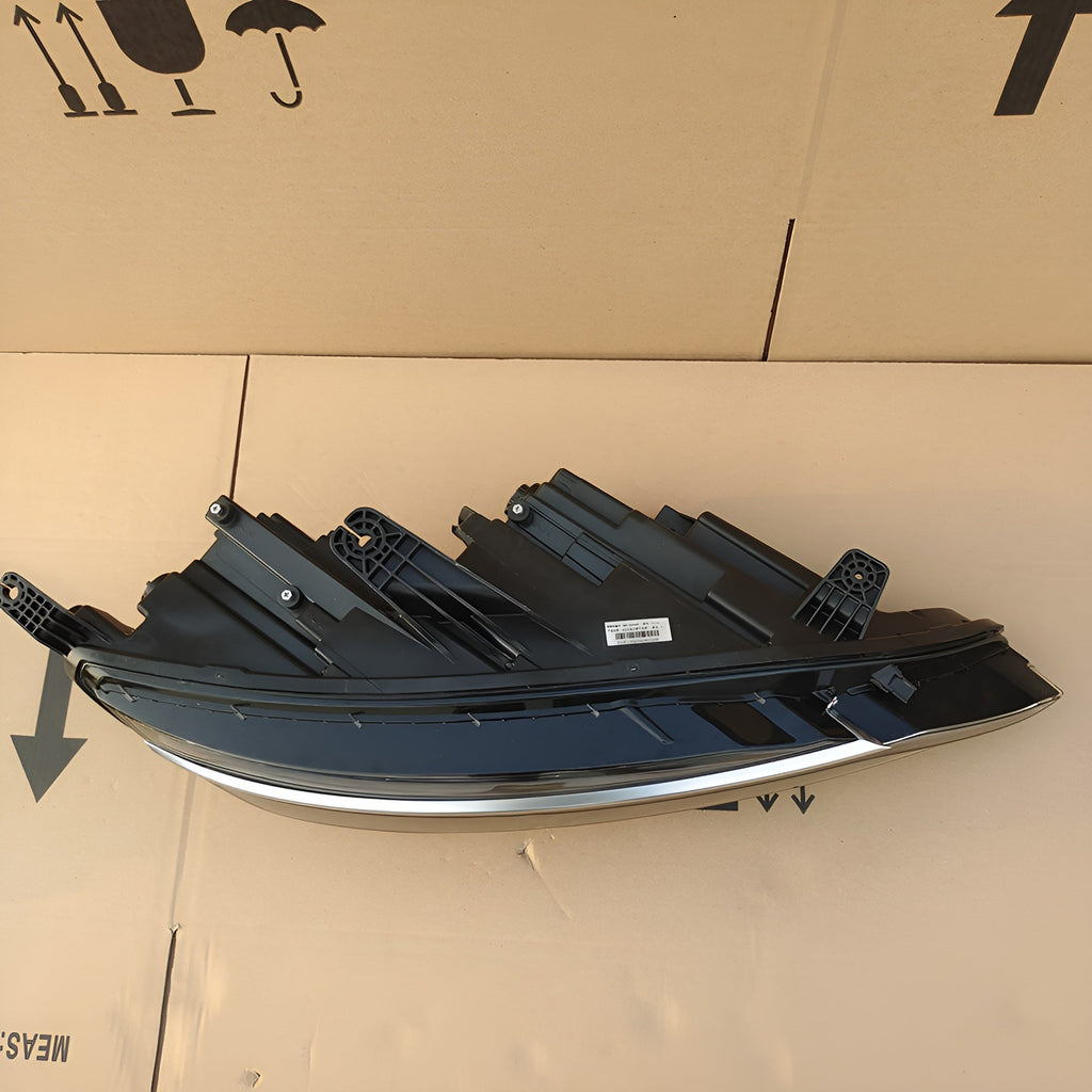 BYD Han Front Lights