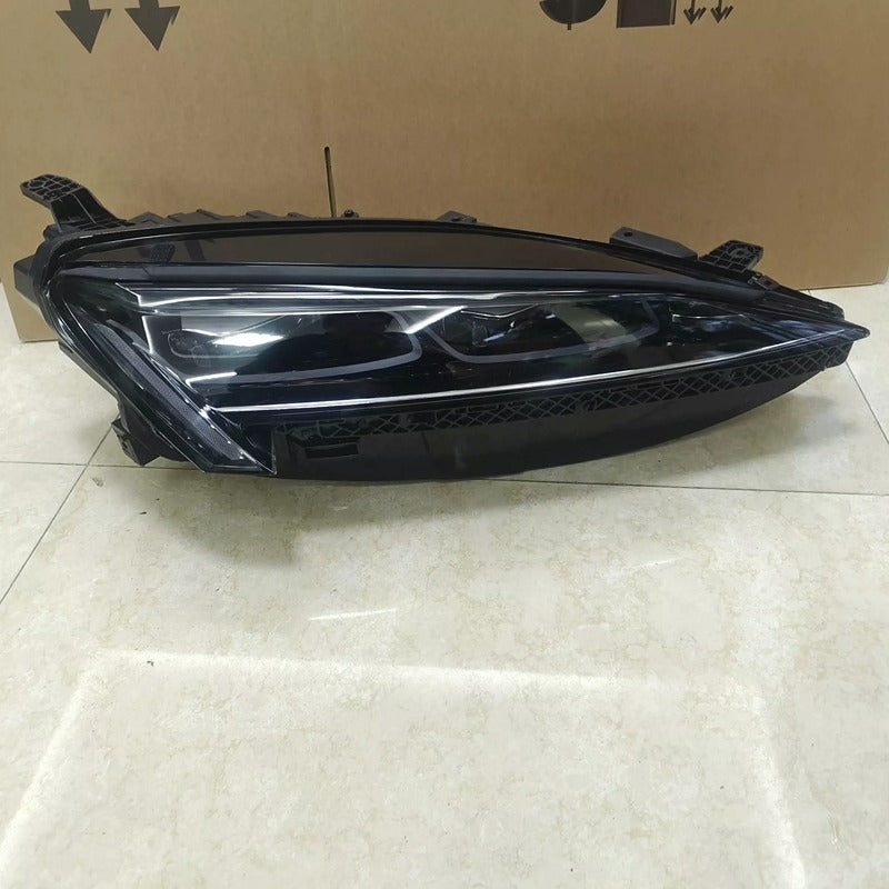 BYD Sealion 7 Front Lights