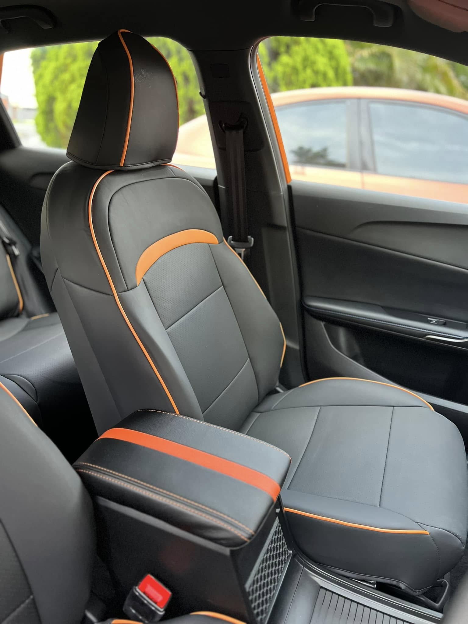 MG4 Full Set Leather Seat Covers Blinkers