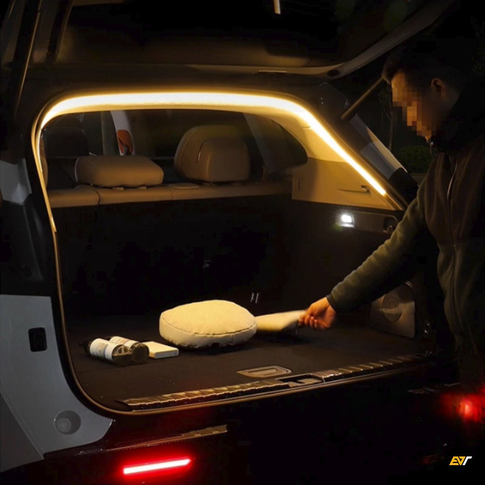 ZEEKR 7X Trunk Light Strips EV Trove